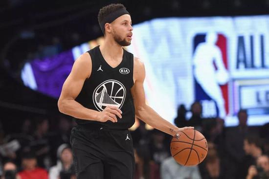 亚足联拒绝国安申请！球迷无缘亲见冠军奖杯，多位球员将告别工体