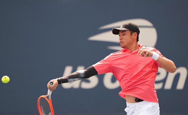 全市场：替补出场表现优异，巴图里纳是尼科-帕斯离队后的首选