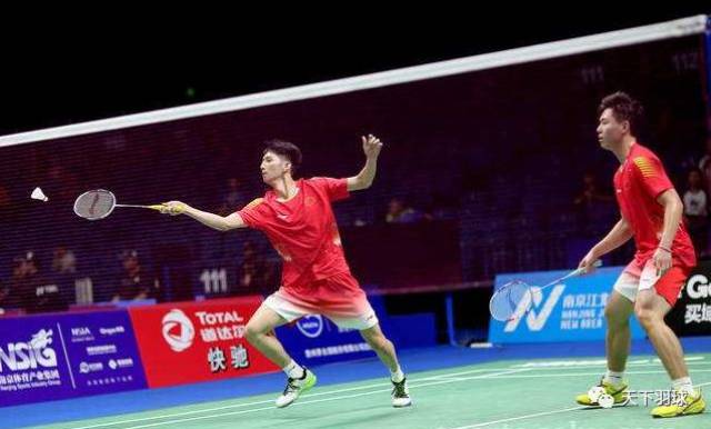 的伤痛与坚 的伤痛与坚